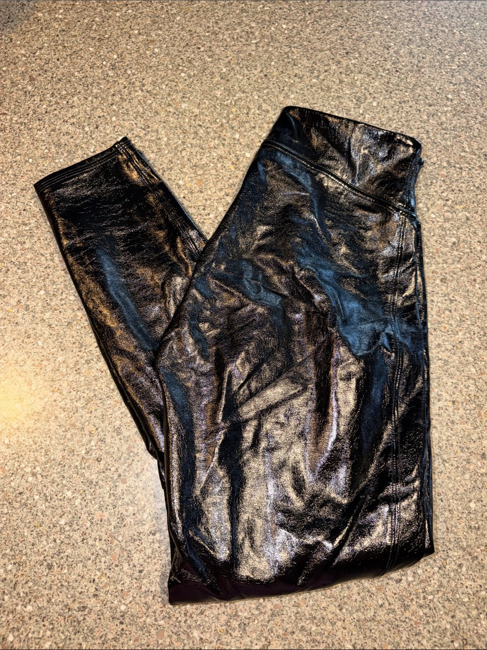 Spanx black shiny faux leather leggings pants